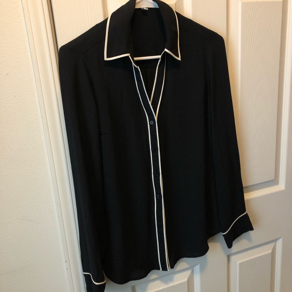 Express portofino slim fit black blouse